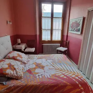 appartement-neuf-avec-terrasse-vue-montagne.midi-pyreneeshotels.com/